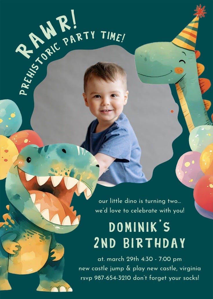 Pint-sized dino - birthday invitation